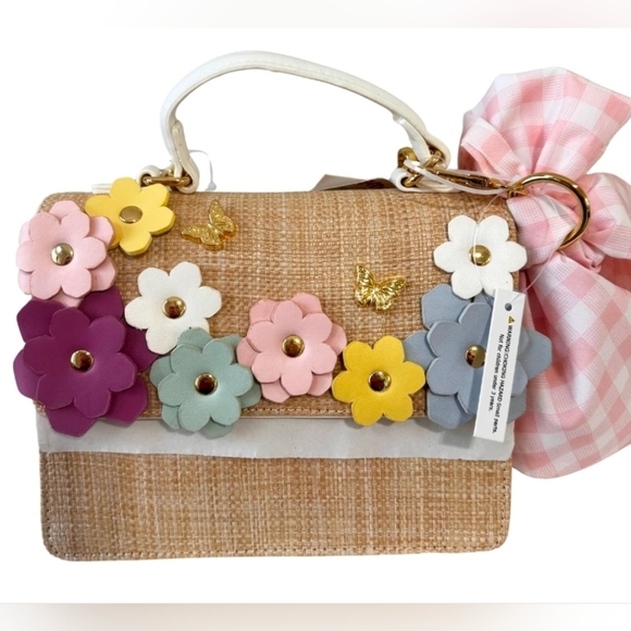 Betsey Johnson Handbags - 💕🔹️Betsey Johnson🔹️ Floral Mini Bag with Pink and Gold Accents